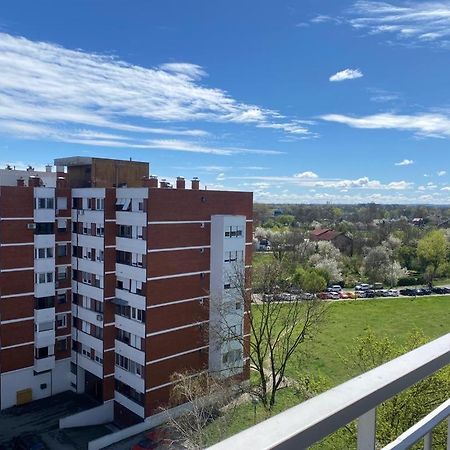 Apartamento Stan Vrbani Zagreb Exterior foto